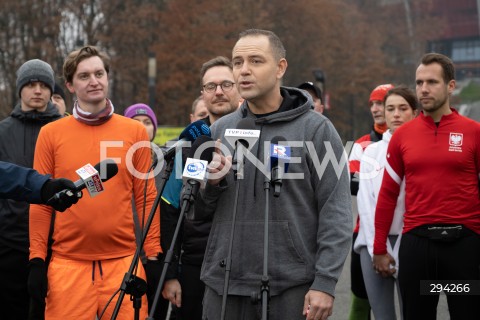  01.12.2024  WARSZAWA<br />
AKCJA DOBRY RUCH Z UDZIALEM KAROLA NAWROCKIEGO<br />
N/Z KAROL NAWROCKI SEBASTIAN KALETA WALDEMAR BUDA<br />
FOT. MARCIN BANASZKIEWICZ/FOTONEWS  