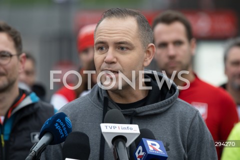  01.12.2024  WARSZAWA<br />
AKCJA DOBRY RUCH Z UDZIALEM KAROLA NAWROCKIEGO<br />
N/Z KAROL NAWROCKI<br />
FOT. MARCIN BANASZKIEWICZ/FOTONEWS  