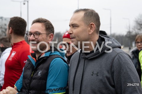  01.12.2024  WARSZAWA<br />
AKCJA DOBRY RUCH Z UDZIALEM KAROLA NAWROCKIEGO<br />
N/Z WALDEMAR BUDA KAROL NAWROCKI<br />
FOT. MARCIN BANASZKIEWICZ/FOTONEWS  