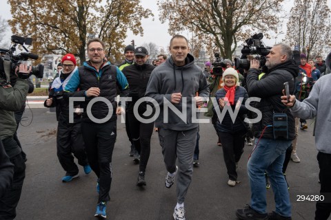  01.12.2024  WARSZAWA<br />
AKCJA DOBRY RUCH Z UDZIALEM KAROLA NAWROCKIEGO<br />
N/Z WALDEMAR BUDA KAROL NAWROCKI<br />
FOT. MARCIN BANASZKIEWICZ/FOTONEWS  