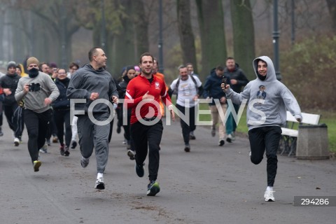  01.12.2024  WARSZAWA<br />
AKCJA DOBRY RUCH Z UDZIALEM KAROLA NAWROCKIEGO<br />
N/Z KAROL NAWRCOKI JAN KANTHAK<br />
FOT. MARCIN BANASZKIEWICZ/FOTONEWS  