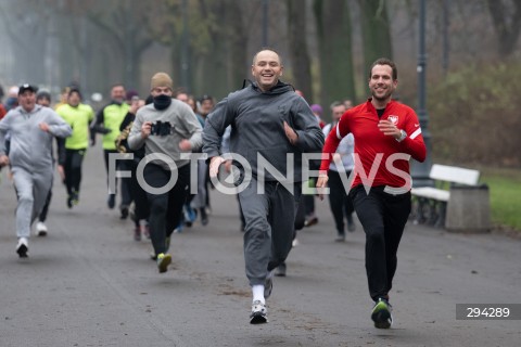  01.12.2024  WARSZAWA<br />
AKCJA DOBRY RUCH Z UDZIALEM KAROLA NAWROCKIEGO<br />
N/Z KAROL NAWRCOKI JAN KANTHAK<br />
FOT. MARCIN BANASZKIEWICZ/FOTONEWS  