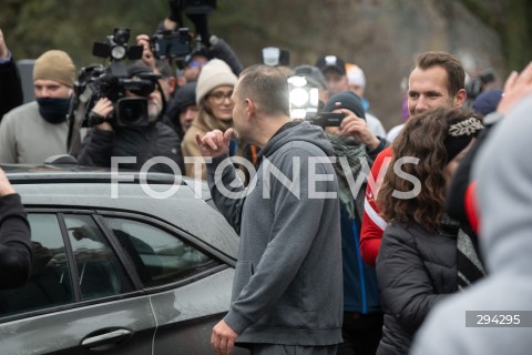  01.12.2024  WARSZAWA<br />
AKCJA DOBRY RUCH Z UDZIALEM KAROLA NAWROCKIEGO<br />
N/Z KAROL NAWROCKI<br />
FOT. MARCIN BANASZKIEWICZ/FOTONEWS  