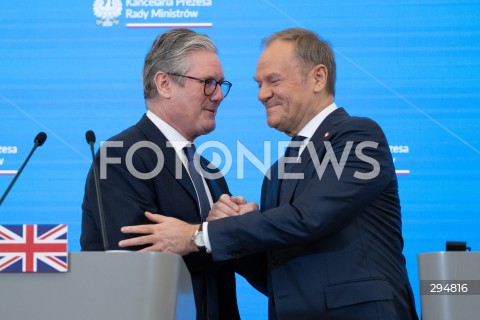  17.01.2025 WARSZAWA<br />
SPOTKANIE PREMIERA DONALDA TUSKA Z PREMIEREM WIELKIEJ BRYTANII KEIREM STARMEREM<br />
<br />
BRITISH PM KEIR STARMER VISITS POLAND TO MEET WITH DONALD TUSK<br />
<br />
N/Z KEIR STARMER DONALD TUSK<br />
FOT. MARCIN BANASZKIEWICZ/FOTONEWS  