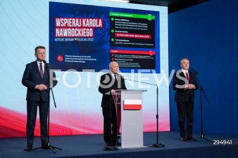  29.01.2025 WARSZAWA<br />
KONFERENCJA PRASOWA PREZESA PIS JAROSLAWA KACZYNSKIEGO<br />
N/Z MARIUSZ BLASZCZAK JAROSLAW KACZYNSKI HENRYK KOWALCZYK<br />
FOT. MARCIN BANASZKIEWICZ/FOTONEWS  