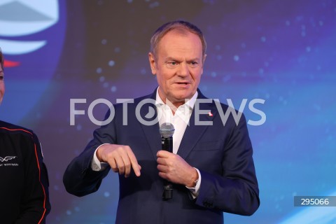  05.02.2025 WARSZAWA<br />
SPOTKANIE PREMIERA DONALDA TUSKA I MINISTRA ROZWOJU I TECHNOLOGII KRZYSZTOFA PASZYKA Z ZALOGA MISJI AX-4 W WARSZAWIE<br />
N/Z PREMIER DONALD TUSK<br />
FOT. ANTONI BYSZEWSKI/FOTONEWS 