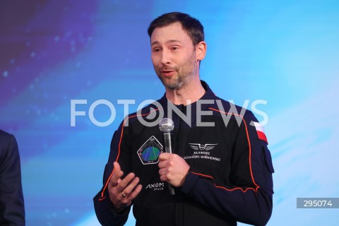  05.02.2025 WARSZAWA<br />
SPOTKANIE PREMIERA DONALDA TUSKA I MINISTRA ROZWOJU I TECHNOLOGII KRZYSZTOFA PASZYKA Z ZALOGA MISJI AX-4 W WARSZAWIE<br />
N/Z SLAWOSZ UZNANSKI - WISNIEWSKI<br />
FOT. ANTONI BYSZEWSKI/FOTONEWS 