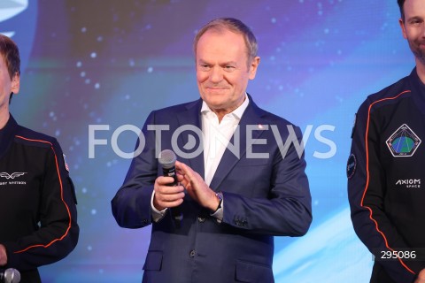  05.02.2025 WARSZAWA<br />
SPOTKANIE PREMIERA DONALDA TUSKA I MINISTRA ROZWOJU I TECHNOLOGII KRZYSZTOFA PASZYKA Z ZALOGA MISJI AX-4 W WARSZAWIE<br />
N/Z PREMIER DONALD TUSK<br />
FOT. ANTONI BYSZEWSKI/FOTONEWS 