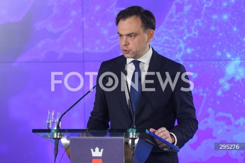  10.02.2025 WARSZAWA<br />
POLSKA - ROK PRZELOMU - WYDARZENIE Z UDZIALEM PREMIERA W GIELDZIE PAPIEROW WARTOSCIOWYCH W WARSZAWIE <br />
N/Z ANDRZEJ DOMANSKI<br />
FOT. ANTONI BYSZEWSKI/FOTONEWS 