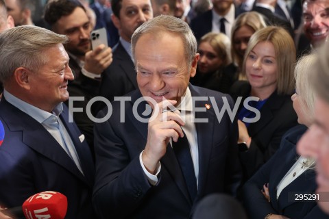  10.02.2025 WARSZAWA<br />
POLSKA - ROK PRZELOMU - WYDARZENIE Z UDZIALEM PREMIERA W GIELDZIE PAPIEROW WARTOSCIOWYCH W WARSZAWIE <br />
N/Z DONALD TUSK<br />
FOT. ANTONI BYSZEWSKI/FOTONEWS 