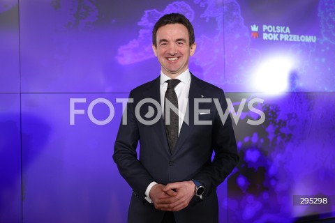  10.02.2025 WARSZAWA<br />
POLSKA - ROK PRZELOMU - WYDARZENIE Z UDZIALEM PREMIERA W GIELDZIE PAPIEROW WARTOSCIOWYCH W WARSZAWIE <br />
N/Z TOMASZ BARDZILOWSKI<br />
FOT. ANTONI BYSZEWSKI/FOTONEWS 