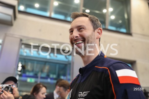  10.02.2025 WARSZAWA<br />
POLSKA - ROK PRZELOMU - WYDARZENIE Z UDZIALEM PREMIERA W GIELDZIE PAPIEROW WARTOSCIOWYCH W WARSZAWIE <br />
N/Z SLAWOSZ UZNANSKI - WISNIEWSKI<br />
FOT. ANTONI BYSZEWSKI/FOTONEWS 