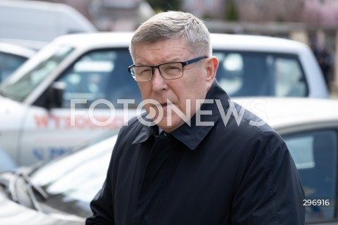  06.04.2025 RADOM<br />
KONFERENCJA PRASOWA MATEUSZA MORAWIECKIEGO<br />
N/Z ZBIGNIEW KUZMIUK<br />
FOT. MARCIN BANASZKIEWICZ/FOTONEWS  