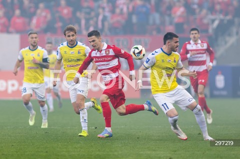  19.04.2025 LODZ <br />
PILKA NOZNA - PKO BP EKSTRAKLASA<br />
WIDZEW LODZ - MOTOR LUBLIN<br />
N/Z LUBOMIR TUPTA KAAN CALISKANER<br />
 