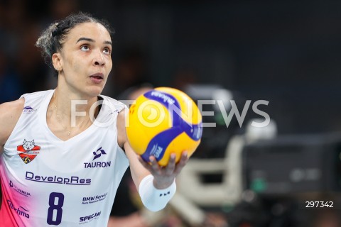 22.04.2025 RZESZOW<br />
SIATKOWKA<br />
TAURONLIGA LIGA SIATKOWKI KOBIET LSK 2024/2025<br />
POLISH WOMEN VOLLEYBALL LEAGUE<br />
FINAL - MECZ FINALOWY - 3. MECZ<br />
MECZ KS DEVELOPRES RZESZOW - LKS COMMERCECON LODZ<br />
KS DEVELOPRES RZESZOW MISTRZEM POLSKI <br />
N/Z SABRINA DE JESUS MACHADO SYLWETKA <br />
 