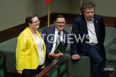  23.04.2025 WARSZAWA<br />
POSIEDZENIE SEJMU RP<br />
N/Z KATARZYNA LUBNAUER MILOSZ MOTYKA JACEK KARNOWSKI<br />
FOT. MARCIN BANASZKIEWICZ/FOTONEWS  