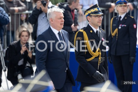  04.05.2025 WARSZAWA<br />
CENTRALNE OBCHODY DNIA STRAZAKA NA PLACU PILSUDSKIEGO W WARSZAWIE<br />
N/Z TOMASZ SIEMONIAK NADBRYGADIER WOJCIECH KRUCZEK <br />
FOT. ANTONI BYSZEWSKI/FOTONEWS 