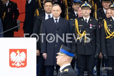  04.05.2025 WARSZAWA<br />
CENTRALNE OBCHODY DNIA STRAZAKA NA PLACU PILSUDSKIEGO W WARSZAWIE<br />
N/Z PREZYDENT ANDRZEJ DUDA WOJCIECH KRUCZEK<br />
FOT. ANTONI BYSZEWSKI/FOTONEWS 