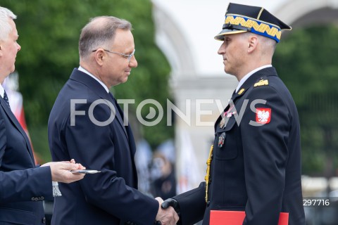  04.05.2025 WARSZAWA<br />
CENTRALNE OBCHODY DNIA STRAZAKA NA PLACU PILSUDSKIEGO W WARSZAWIE<br />
N/Z PREZYDENT ANDRZEJ DUDA<br />
FOT. ANTONI BYSZEWSKI/FOTONEWS 