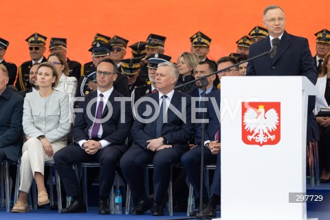  04.05.2025 WARSZAWA<br />
CENTRALNE OBCHODY DNIA STRAZAKA NA PLACU PILSUDSKIEGO W WARSZAWIE<br />
N/Z TOMASZ SIEMONIAK PREZYDENT ANDRZEJ DUDA<br />
FOT. ANTONI BYSZEWSKI/FOTONEWS 