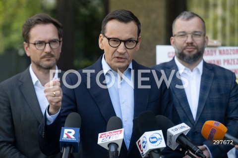 04.05.2025 WARSZAWA<br />
KONFERENCJA PRASOWA MATEUSZA MORAWIECKIEGO<br />
N/Z MATEUSZ MORAWIECKI WALDEMAR BUDA GRZEGORZ PUDA<br />
FOT. MARCIN BANASZKIEWICZ/FOTONEWS  