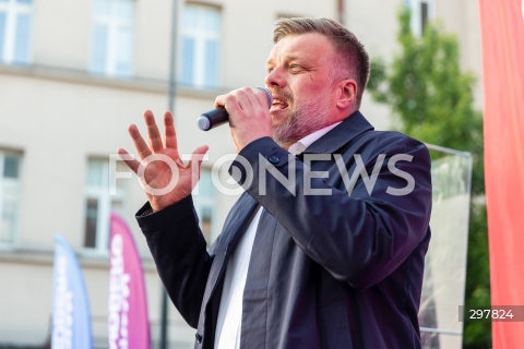  06.05.2025 LODZ<br />
SPOTKANIE Z ADRIANEM ZANDBERGIEM W LODZI<br />
N/Z ADRIAN ZANDBERG<br />
 