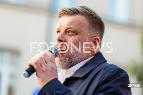  06.05.2025 LODZ<br />
SPOTKANIE Z ADRIANEM ZANDBERGIEM W LODZI<br />
N/Z ADRIAN ZANDBERG<br />
 