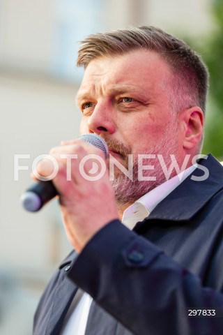  06.05.2025 LODZ<br />
SPOTKANIE Z ADRIANEM ZANDBERGIEM W LODZI<br />
N/Z ADRIAN ZANDBERG<br />
 