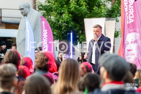  06.05.2025 LODZ<br />
SPOTKANIE Z ADRIANEM ZANDBERGIEM W LODZI<br />
N/Z ADRIAN ZANDBERG<br />
 