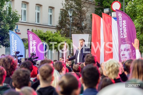  06.05.2025 LODZ<br />
SPOTKANIE Z ADRIANEM ZANDBERGIEM W LODZI<br />
N/Z ADRIAN ZANDBERG<br />
 