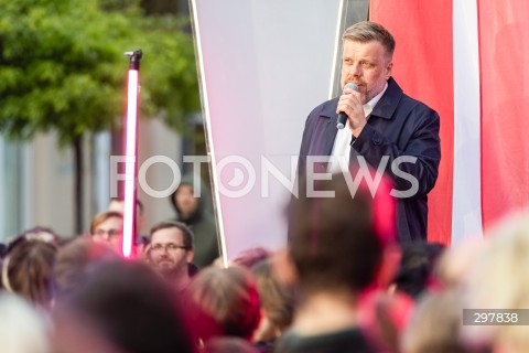  06.05.2025 LODZ<br />
SPOTKANIE Z ADRIANEM ZANDBERGIEM W LODZI<br />
N/Z ADRIAN ZANDBERG<br />
 