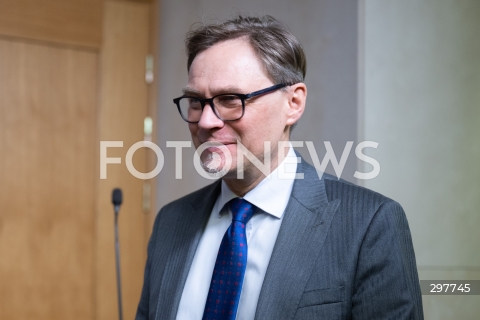  06.05.2025 WARSZAWA<br />
KONFERENCJA PRASOWA RADOSLAWA SIKORSKIEGO<br />
N/Z PAWEL WRONSKI<br />
FOT. MARCIN BANASZKIEWICZ/FOTONEWS  