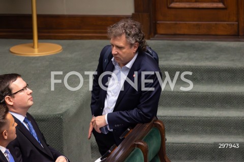  08.05.2025 WARSZAWA SEJM <br />
34. POSIEDZENIE SEJMU<br />
N/Z JACEK KARNOWSKI<br />
FOT. ANTONI BYSZEWSKI/FOTONEWS 