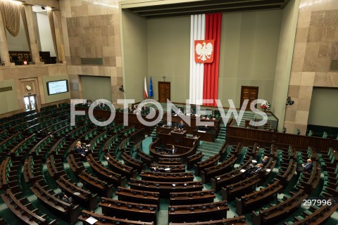  08.05.2025 WARSZAWA SEJM <br />
34. POSIEDZENIE SEJMU<br />
N/Z PUSTA SALA PLENARNA<br />
FOT. ANTONI BYSZEWSKI/FOTONEWS 