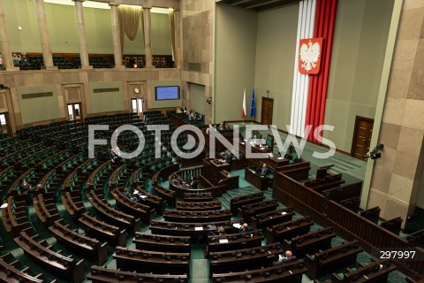  08.05.2025 WARSZAWA SEJM <br />
34. POSIEDZENIE SEJMU<br />
N/Z PUSTA SALA PLENARNA<br />
FOT. ANTONI BYSZEWSKI/FOTONEWS 