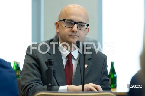  09.05.2025 WARSZAWA<br />
34. POSIEDZENIE SEJMU POSIEDZENIE KOMISJI SPRAWIEDLIWOSCI I PRAW CZLOWIEKA<br />
N/Z DARIUSZ MATECKI<br />
FOT. ANTONI BYSZEWSKI/FOTONEWS 