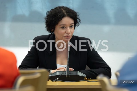  09.05.2025 WARSZAWA<br />
34. POSIEDZENIE SEJMU POSIEDZENIE KOMISJI SPRAWIEDLIWOSCI I PRAW CZLOWIEKA<br />
N/Z ANNA MARIA ZUKOWSKA<br />
FOT. ANTONI BYSZEWSKI/FOTONEWS 