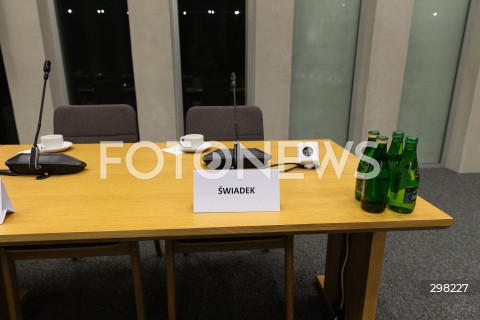  09.05.2025 WARSZAWA<br />
34. POSIEDZENIE SEJMU POSIEDZENIE KOMISJI SLEDCZEJ DS. PEGASUSA<br />
N/Z PUSTE MIEJSCE SWIADKA<br />
FOT. ANTONI BYSZEWSKI/FOTONEWS 