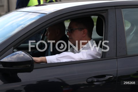  12.05.2025 WARSZAWA<br />
DEBATA WYBORCZA W TELEWIZJI POLSKIEJ<br />
N/Z MACIEJ MACIAK<br />
FOT. ANTONI BYSZEWSKI/FOTONEWS 