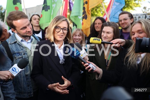  12.05.2025 WARSZAWA<br />
DEBATA WYBORCZA W TELEWIZJI POLSKIEJ<br />
N/Z MAGDALENA BIEJAT<br />
FOT. ANTONI BYSZEWSKI/FOTONEWS 