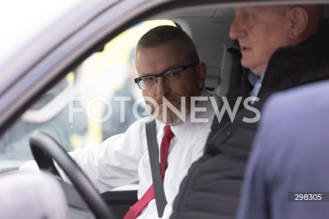  12.05.2025 WARSZAWA<br />
DEBATA WYBORCZA W TELEWIZJI POLSKIEJ<br />
N/Z GRZEGORZ BRAUN<br />
FOT. ANTONI BYSZEWSKI/FOTONEWS 