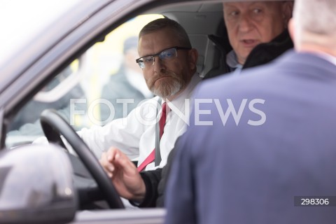  12.05.2025 WARSZAWA<br />
DEBATA WYBORCZA W TELEWIZJI POLSKIEJ<br />
N/Z GRZEGORZ BRAUN<br />
FOT. ANTONI BYSZEWSKI/FOTONEWS 