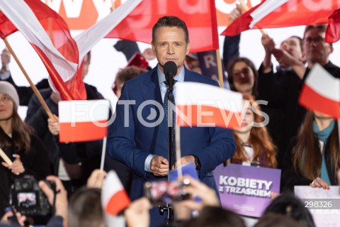  12.05.2025 WARSZAWA<br />
WIEC WYBORCZY RAFALA TRZASKOWSKIEGO PO DEBACIE W TELEWIZJI POLSKIEJ W WARSZAWIE<br />
N/Z RAFAL TRZASKOWSKI<br />
FOT. ANTONI BYSZEWSKI/FOTONEWS 