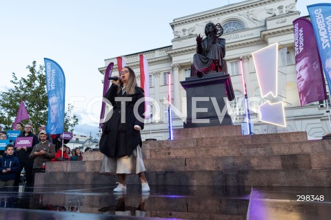  15.05.2025 WARSZAWA<br />
WIEC PRZEDWYBORCZY KANDYDATA NA PREZYDENTA RP ADRIANA ZANDBERGA W WARSZAWIE<br />
N/Z MARCELINA ZAWISZA<br />
FOT. ANTONI BYSZEWSKI/FOTONEWS 