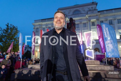  15.05.2025 WARSZAWA<br />
WIEC PRZEDWYBORCZY KANDYDATA NA PREZYDENTA RP ADRIANA ZANDBERGA W WARSZAWIE<br />
N/Z ADRIAN ZANDBERG<br />
FOT. ANTONI BYSZEWSKI/FOTONEWS 