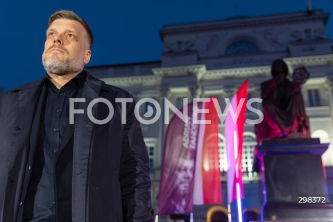  15.05.2025 WARSZAWA<br />
WIEC PRZEDWYBORCZY KANDYDATA NA PREZYDENTA RP ADRIANA ZANDBERGA W WARSZAWIE<br />
N/Z ADRIAN ZANDBERG<br />
FOT. ANTONI BYSZEWSKI/FOTONEWS 