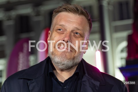  15.05.2025 WARSZAWA<br />
WIEC PRZEDWYBORCZY KANDYDATA NA PREZYDENTA RP ADRIANA ZANDBERGA W WARSZAWIE<br />
N/Z ADRIAN ZANDBERG<br />
FOT. ANTONI BYSZEWSKI/FOTONEWS 