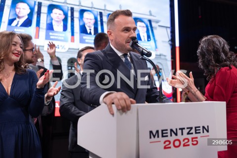  18.05.2025 WARSZAWA<br />
WYBORY PREZYDENCKIE 2025<br />
WIECZOR WYBORCZY SLAWOMIRA MENTZENA<br />
N/Z BARTOSZ BOCHENCZAK<br />
FOT. ANTONI BYSZEWSKI/FOTONEWS 