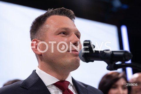  18.05.2025 WARSZAWA<br />
WYBORY PREZYDENCKIE 2025<br />
WIECZOR WYBORCZY SLAWOMIRA MENTZENA<br />
N/Z SLAWOMIR MENTZEN<br />
FOT. ANTONI BYSZEWSKI/FOTONEWS 