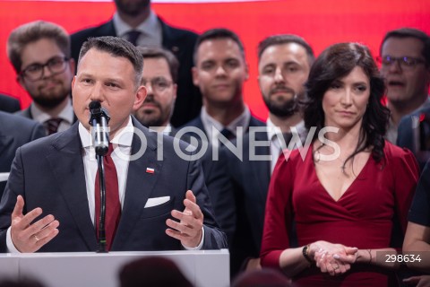  18.05.2025 WARSZAWA<br />
WYBORY PREZYDENCKIE 2025<br />
WIECZOR WYBORCZY SLAWOMIRA MENTZENA<br />
N/Z SLAWOMIR MENTZEN EWA ZAJACZKOWSKA HERNIK<br />
FOT. ANTONI BYSZEWSKI/FOTONEWS 